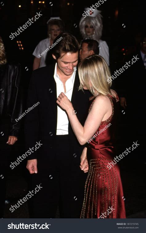 Jim Carrey And Renee Zellweger At Premiere Of Nurse Betty