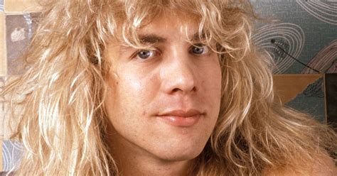 May 1990 Steven Adler Fired From Guns N Roses For A Drug Habit 50