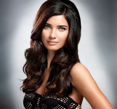 Meryem Uzerli Top 10 Most Beautiful Turkish Women Actresses