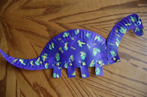 paper plate dinosaurs  heart crafty