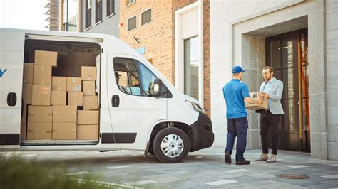 mile delivery important   ecommerce business