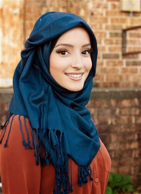 perfect muslim women look with headscarf girls hijab muslim women scarves blog your