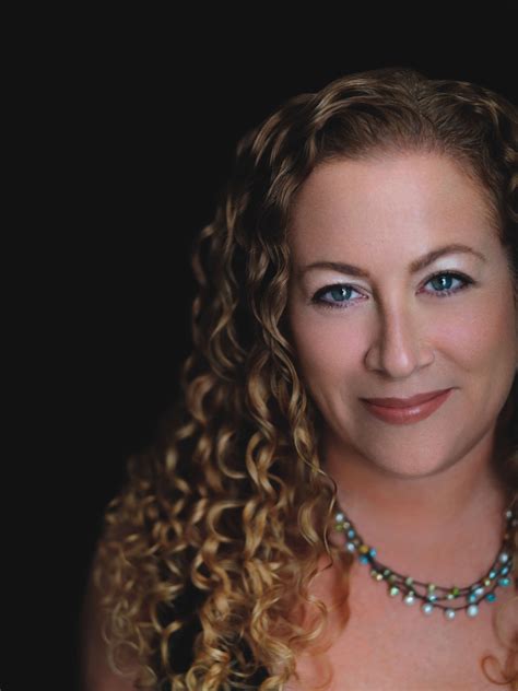 bestselling novelist jodi picoult takes five with snhu penmen review