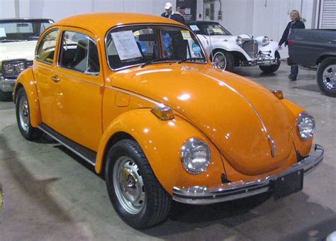 file volkswagen super beetle toronto spring  classic car auctionjpg