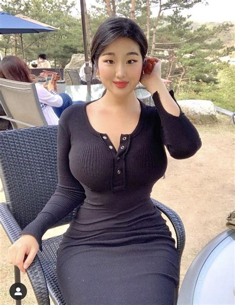Anybody Knows Her Name Social Media R Asianhotties