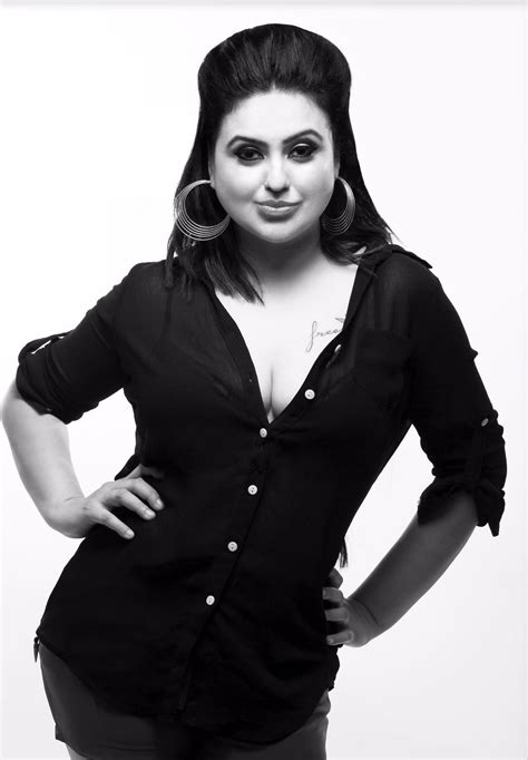 Sona Tamil Actress Photo Gallery