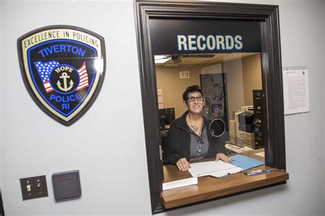 records division tiverton police department