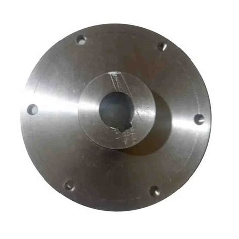 Screwed Type Astm A105 Pcd Hole Milling Size 5 Inches Dia At Rs