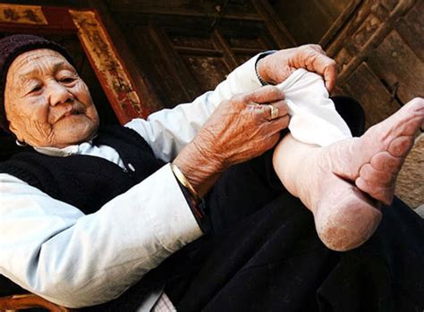 the last woman in china who followed this centuries old tradition