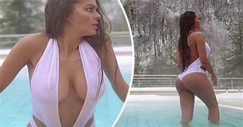 stunning russian with secret double life model exposes nipples in saucy sauna clip daily star