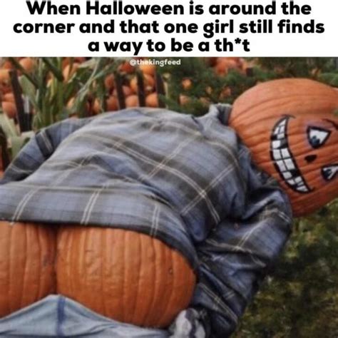 60 hilarious halloween memes inspirationfeed