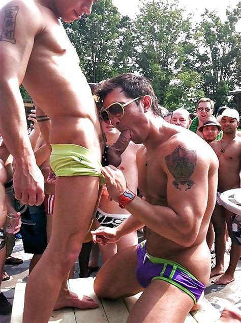 S Public Amateur Gay Sex Photo Album By Ndamood4sum