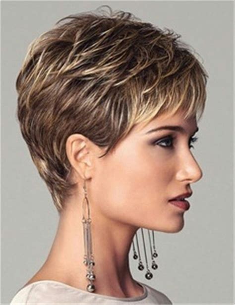 short pixie haircuts for over 40