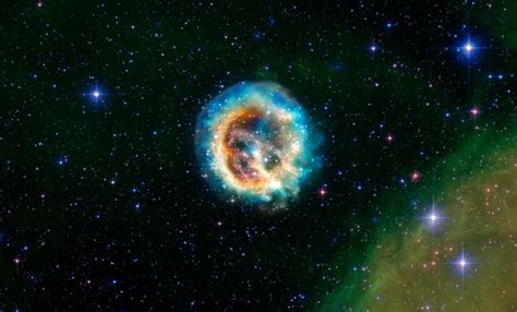 A New Dimension To An Old Explosion Nasa