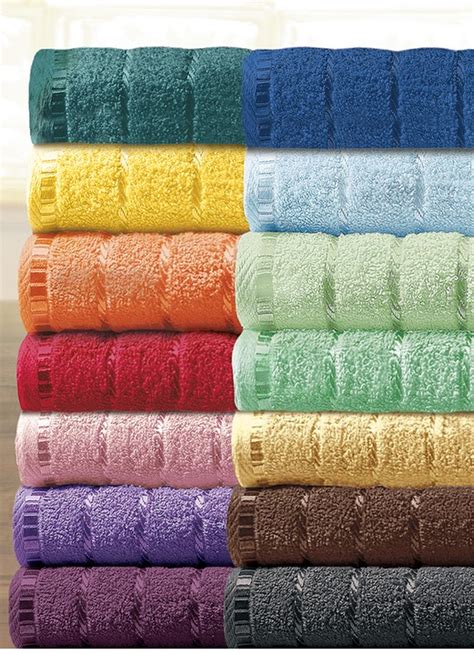 set badhanddoeken  verschillende kleuren handdoeken bader