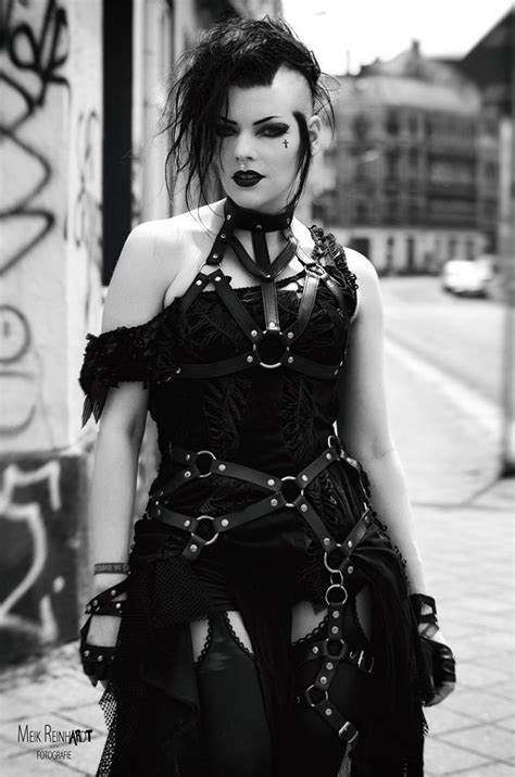 Gothic And Alternative Beauties