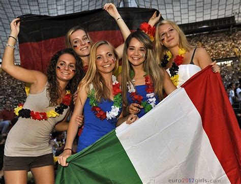italians girls in stadium pics and galleries