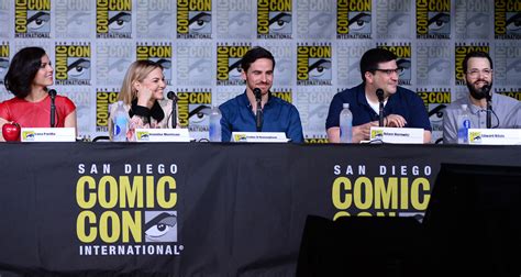 ‘once Upon A Time’ Cast Talks Season Six At Comic Con 2016 2016 Comic