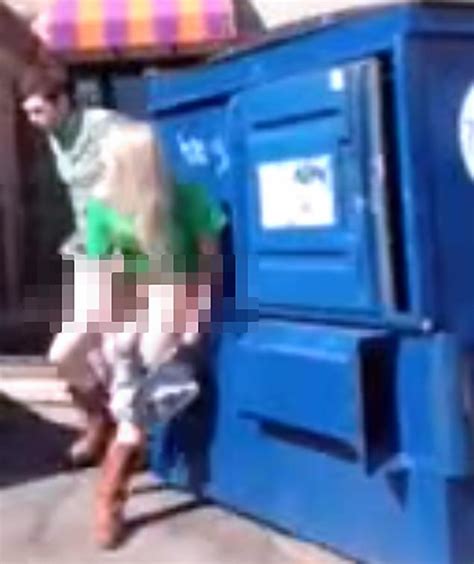 delaware cops hunt duo caught having sex by dumpster ny