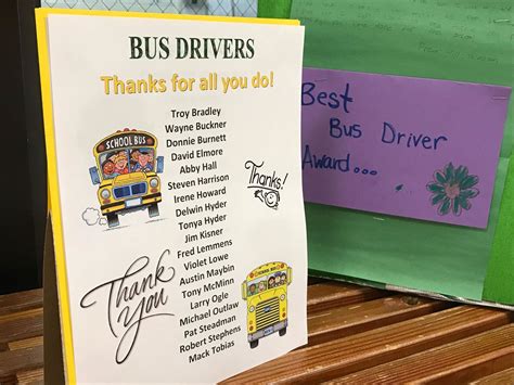 drivers thanked   service  school bus driver appreciation week wlos