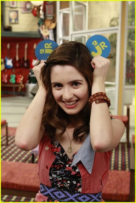 Austin And Ally Laura Marano Ally Photo 31438011 Fanpop