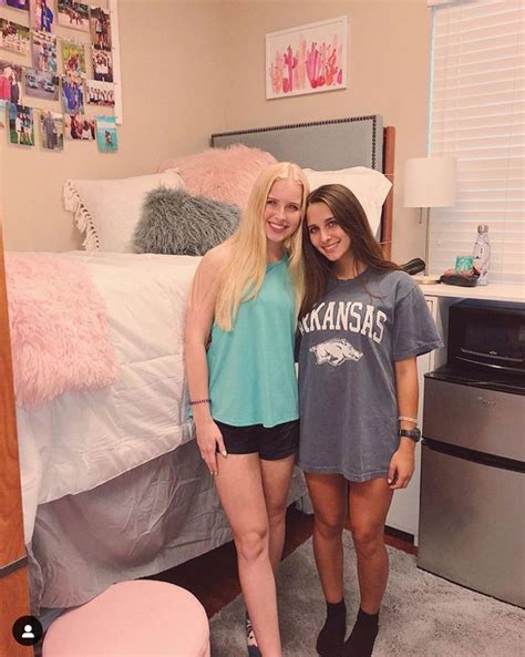 39 Cute Dorm Rooms Were Obsessing Over Right Now By Sophia Lee