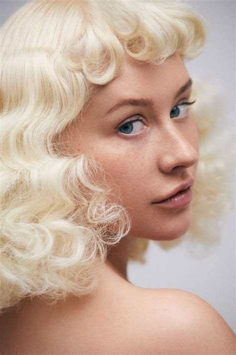Christina Aguilera Shares Her No Makeup Look After 20