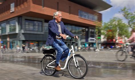 nieuws fiets die voor meer stabiliteit zorgt door op snelheid te reageren home