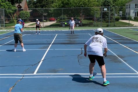 good news  pickleball courts  reopened