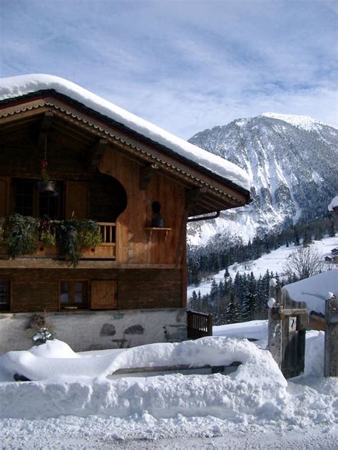 stock photo  typical wooden alpine lodge photoeverywhere