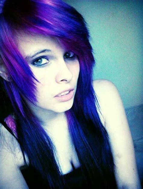 emo girl with black and purple hair goth hair emo hair emo scene girl
