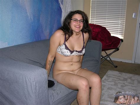 amateur girl wearing glasses bella from