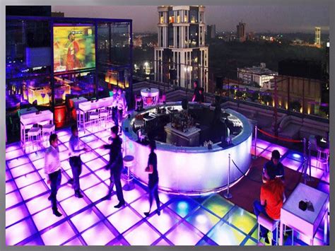 Top Pubs In Bangalore Top Night Clubs In Bangalore Youtube