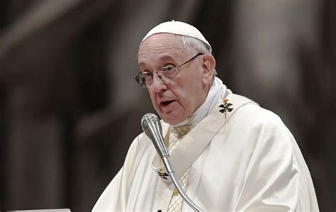 el papa advierte  la corrupcion del corazon es el peligro mas grave