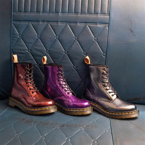 buy dr martens verkooppunten  stock