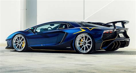 blue lamborghini aventador sv