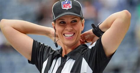 Sarah Thomas To Become First Female To Ever Referee A Super Bowl