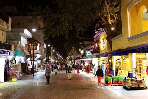 quinta avenida cancun shopping review  experts  tourist reviews