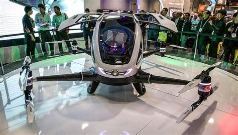 tecnoneo el dron de vuelo personal autonomo ehang  aav puede elevarse hasta  metros de