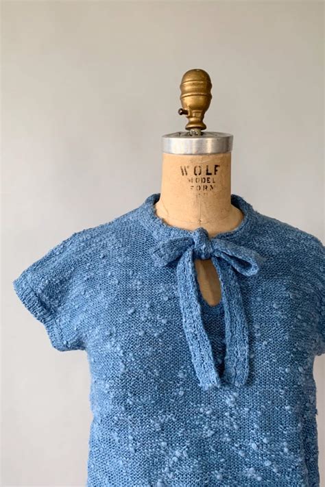 Vintage 1980s Blue Boucle Short Sleeve Pussy Bow Sweater Extra Small Xs
