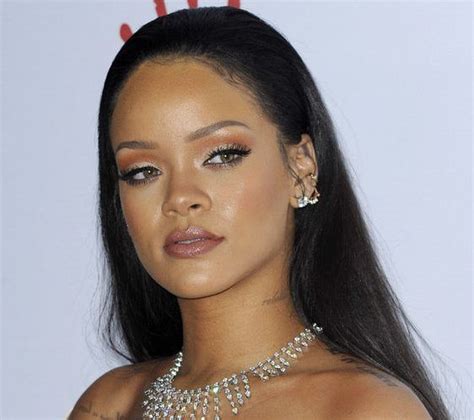 Caribbean Born Superstar Rihanna Named Richest Female Musician By