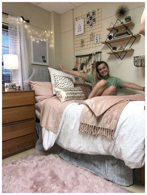 65 Incredible Dorm Room Makeovers That Will Make You Want To Go Back To