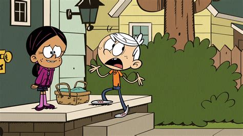 Image S2e10b Lincoln Explains To Ronnie Anne Png The Loud House