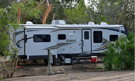 tips  successfully maintain  rv   camper grid