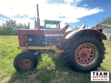 international  wd loader tractor fc team auctions