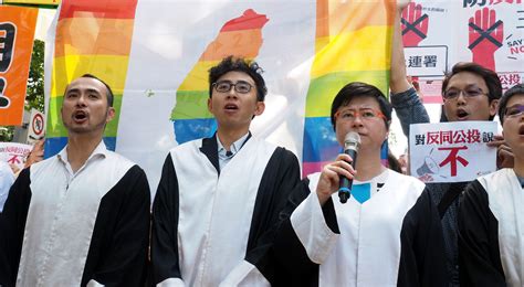 What Happened To Marriage Equality In Taiwan — Quartz