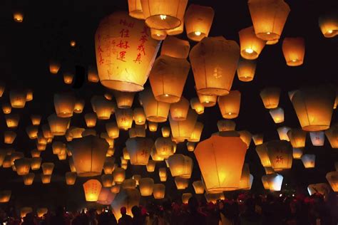 pingxi sky lantern festival  taiwan travel begins