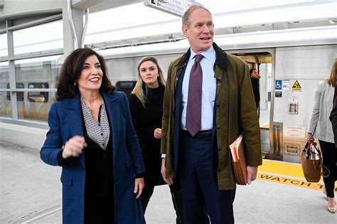 kathy hochul mta announce completion  lirr  track expansion