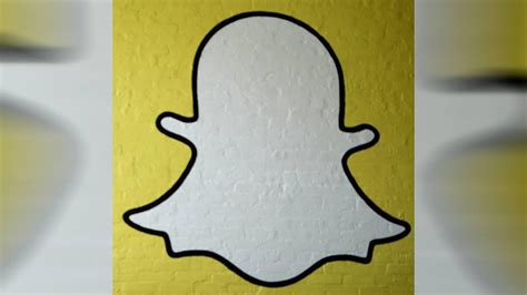 Hackers Claim To Have 100 000 Nude Snapchat Photos To Leak