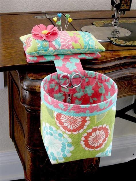sew  style thread catcher pattern craftsy sewing projects
